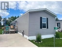 House for sale in Brockton